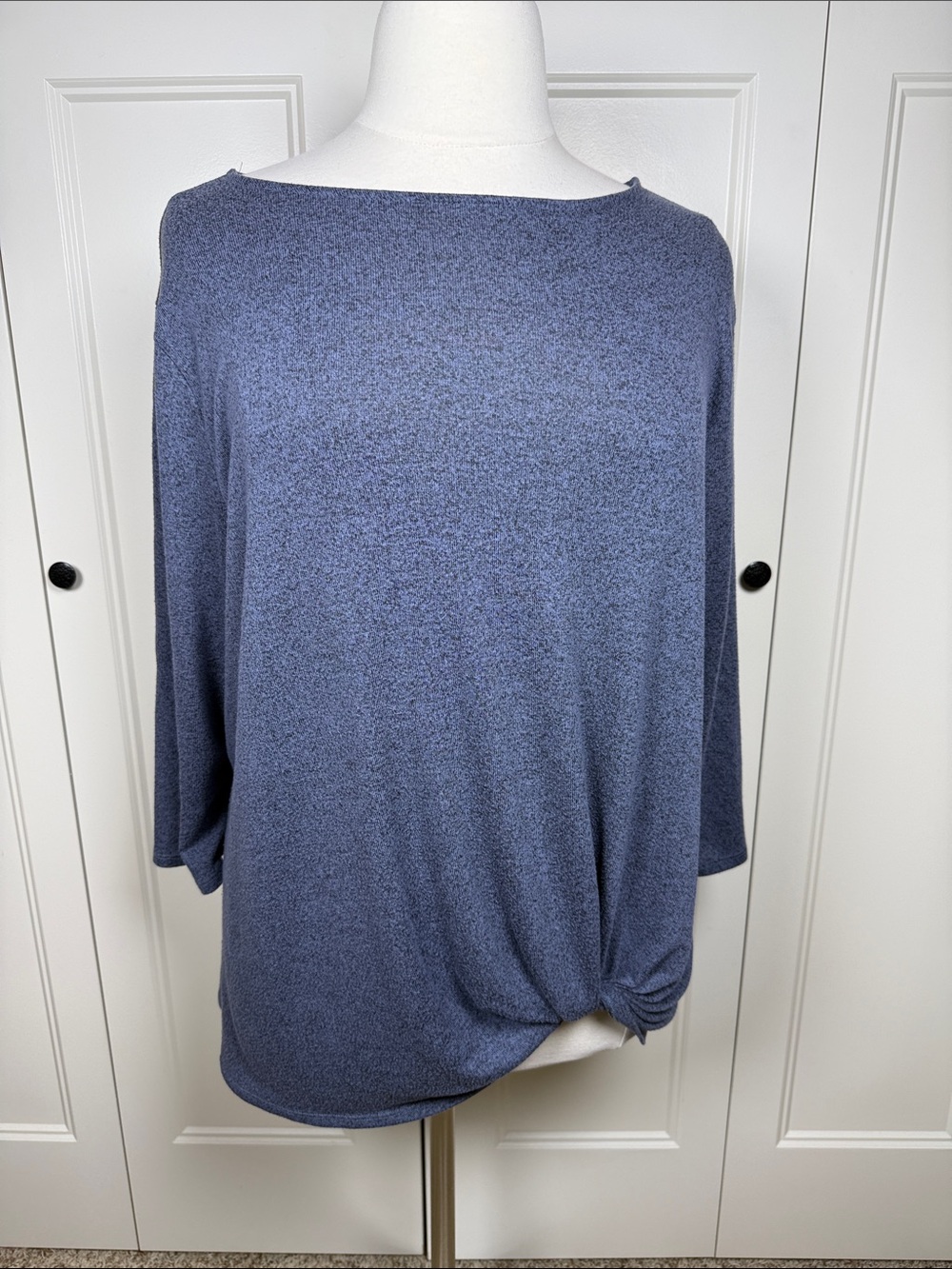 Matty M Boatneck Twist-Hem Sweater in Dusty Blue XXL
